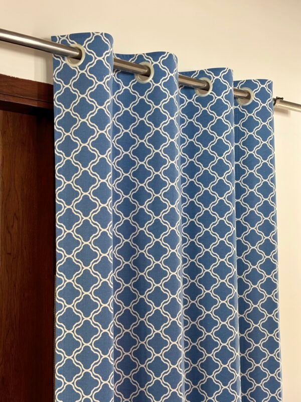 BLUE TRELLIS CURTAIN - Image 3