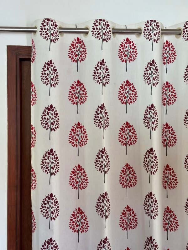 CRIMSON & MAROON LEAF BLOCK CURTAIN - Image 2