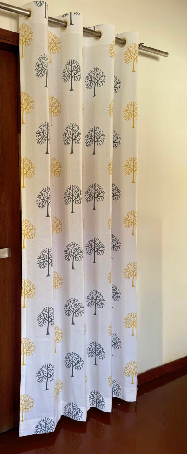 TREE MOTIF CURTAIN